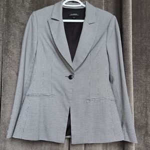 le chateau Black & White Houndstooth Single-Button Blazer